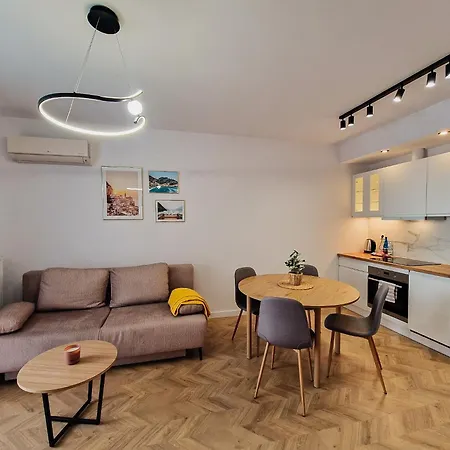 Livermo Apartment Jezyce Air Conditioning Self Check-In Poznan Exterior photo